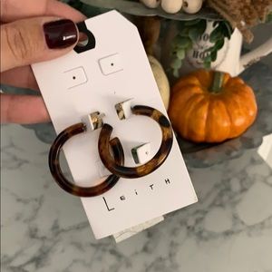 Leith Tortoise Shell Mini Hoops